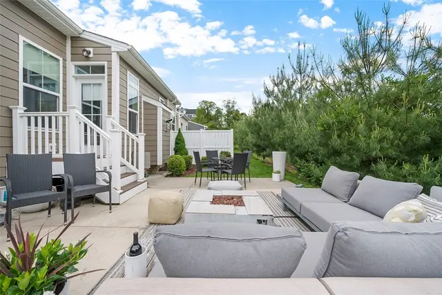 3033 Mahican Circle gallery image 15