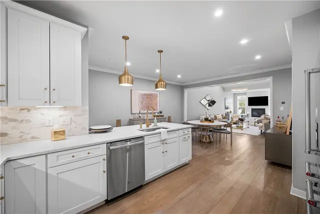 3033 Mahican Circle gallery image 18