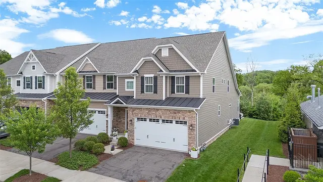 3033 Mahican Circle gallery image 41