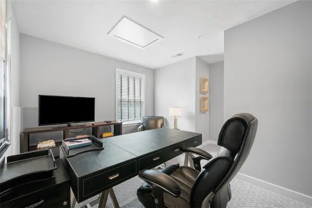 3033 Mahican Circle gallery image 43
