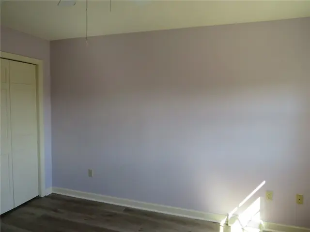 304 Scenic Ridge Ct gallery image 32