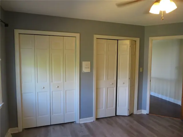 304 Scenic Ridge Ct gallery image 45