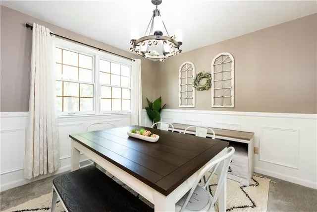 3049 Seminole Ct gallery image 11
