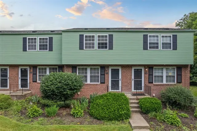 305 Laporte Ct