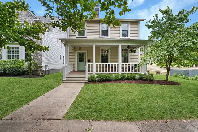 306 Centennial Ave