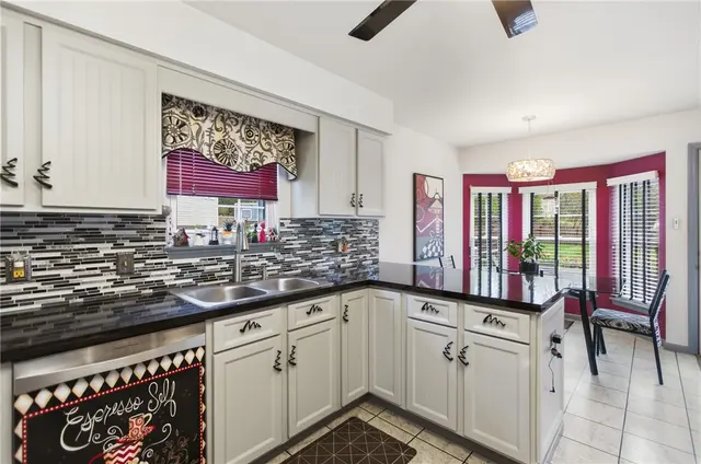 306 Covington Ct gallery image 17