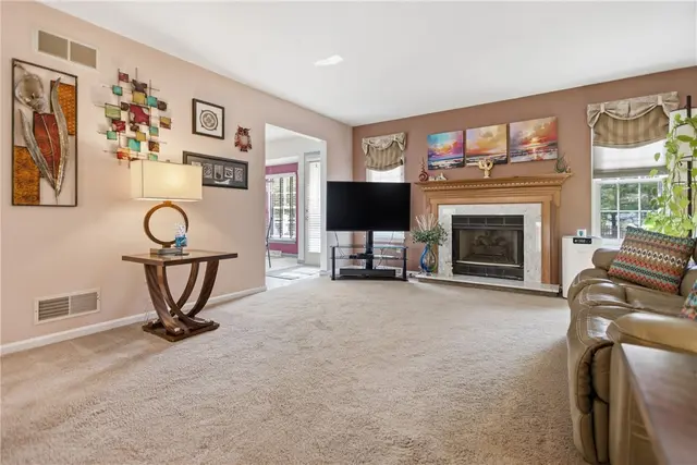 306 Covington Ct gallery image 19