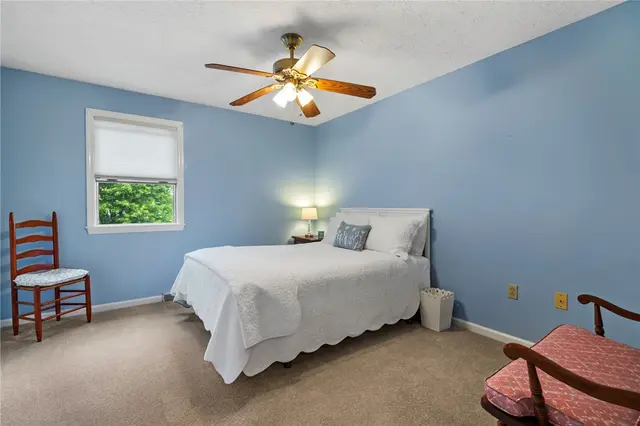 306 Hillcrest Drive gallery image 33