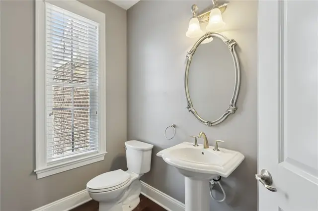 306 Sapling Court gallery image 25