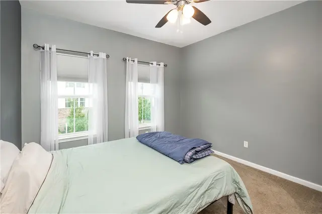 307 Cross Creek Dr gallery image 5