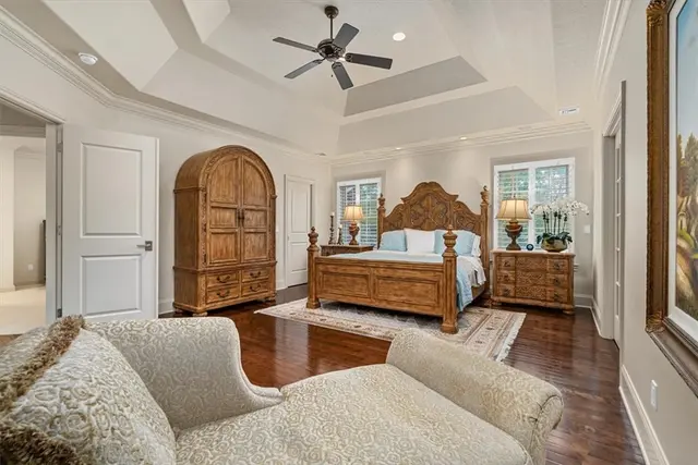 307 Georgetowne Ct gallery image 2