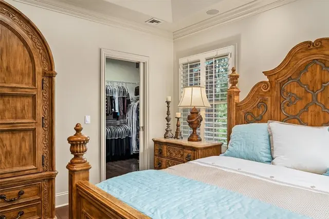 307 Georgetowne Ct gallery image 35