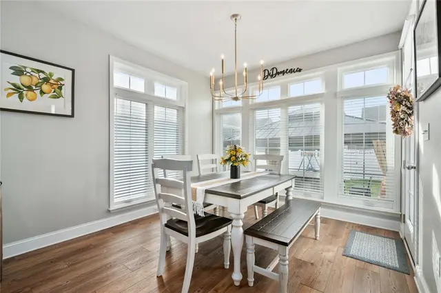 307 Harlequin Street gallery image 12