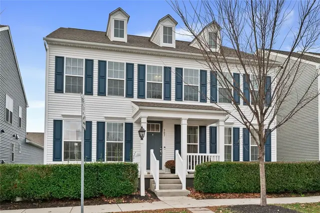 307 Harlequin Street