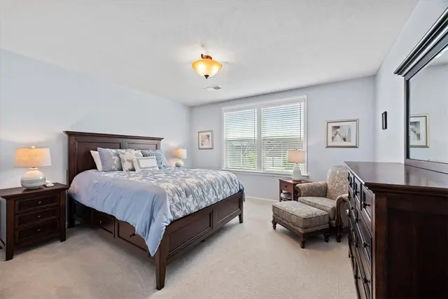 307 Longmore Drive gallery image 25