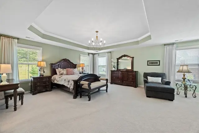 307 Longmore Drive gallery image 42