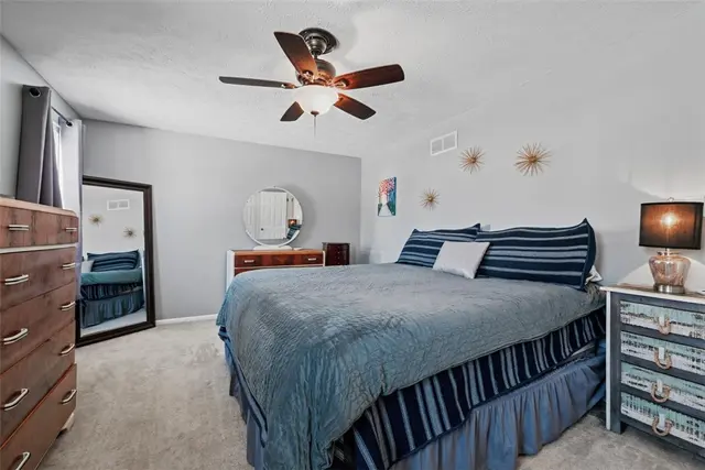 3073 Meadow Brook Ct gallery image 20