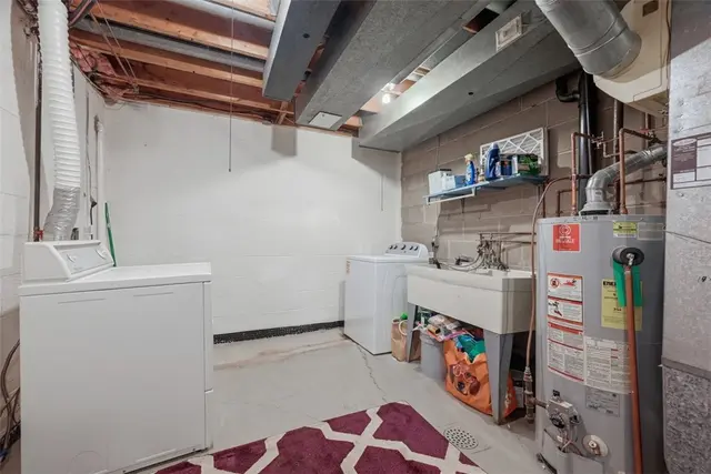 3073 Meadow Brook Ct gallery image 26