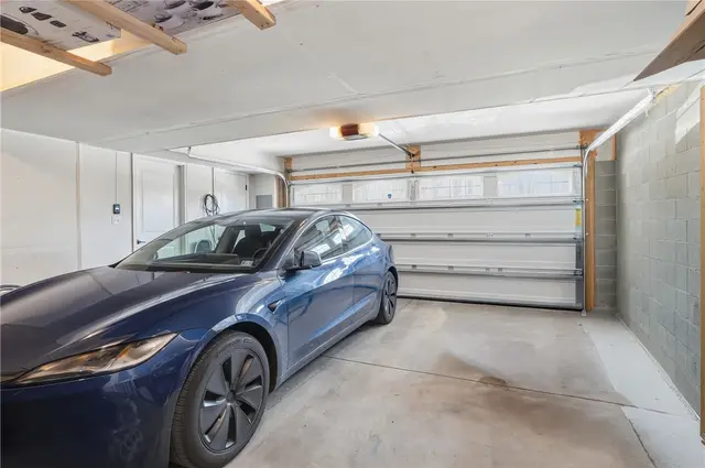 308 Cross Creek Drive gallery image 17