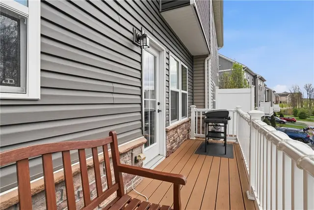 308 Cross Creek Drive gallery image 27