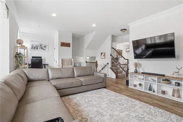 308 Cross Creek Drive gallery image 49