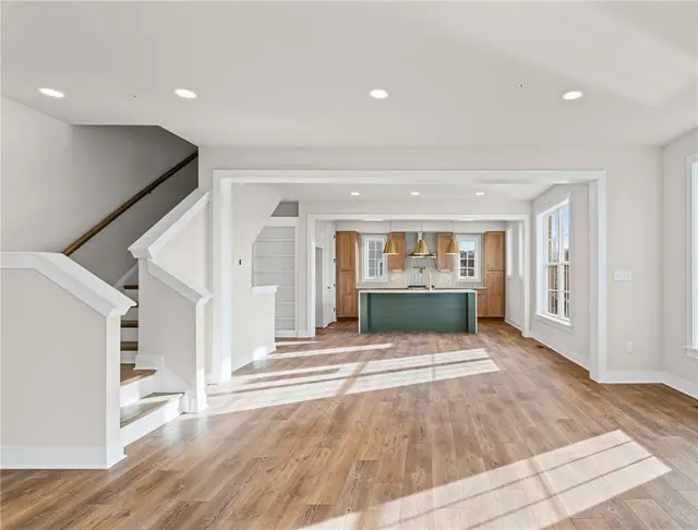 308 Frederick Way gallery image 7