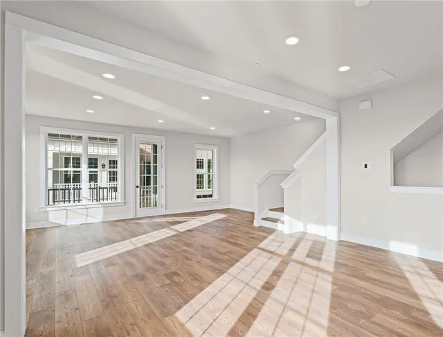 308 Frederick Way gallery image 30