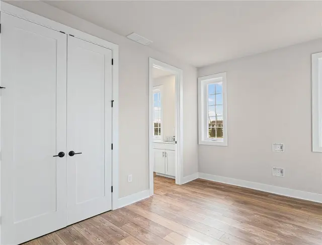 308 Frederick Way gallery image 49