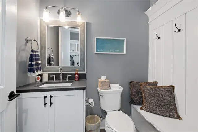 308 Groomes Court gallery image 19