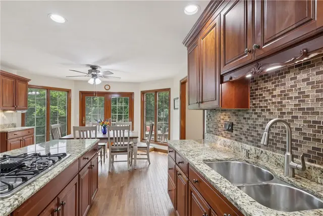 308 Heather Hill Drive gallery image 5