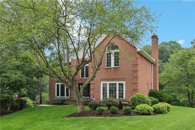 308 Heather Hill Drive gallery image 13