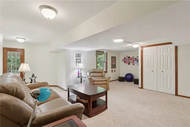 308 Heather Hill Drive gallery image 24