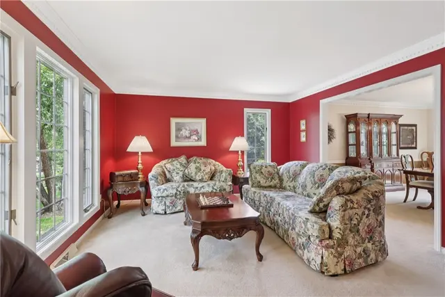 308 Heather Hill Drive gallery image 27