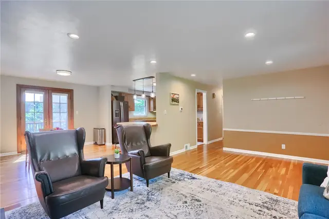 308 Holiday Drive gallery image 48