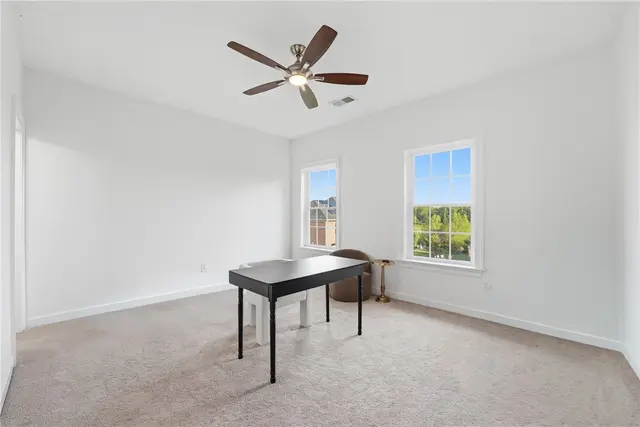 308 Longmore Drive gallery image 23
