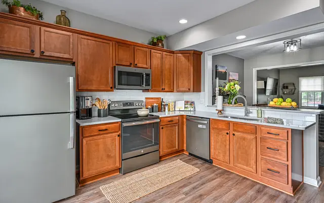 308 Marshall Heights DRIVE gallery image 6
