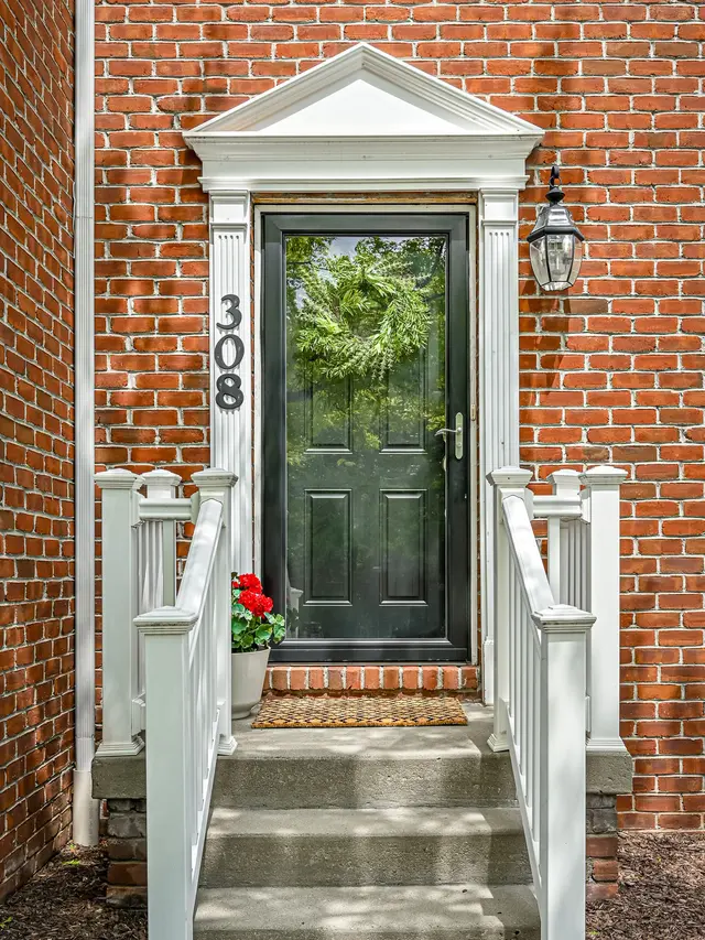 308 Marshall Heights DRIVE gallery image 14