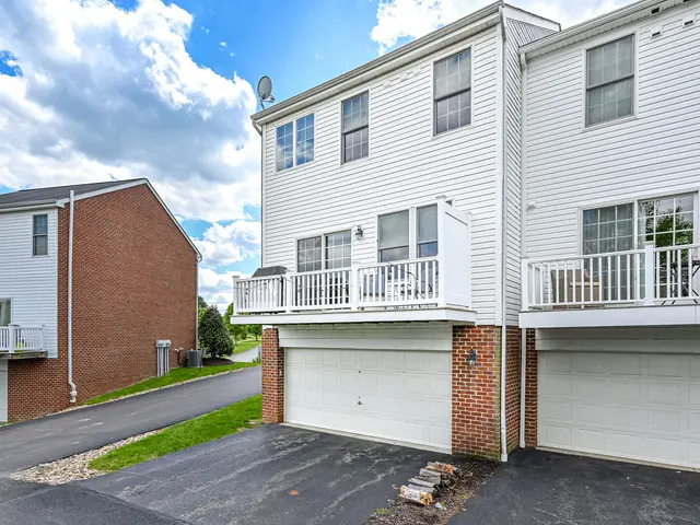 308 Marshall Heights DRIVE gallery image 18