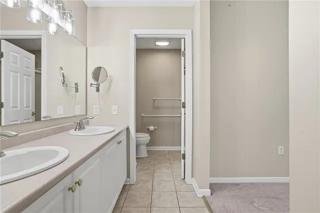 308 Sonie Dr gallery image 26