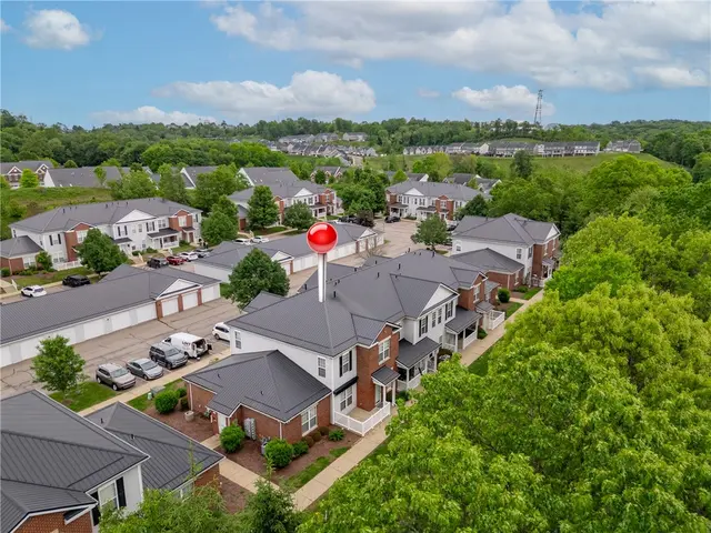 308 Sonie Dr gallery image 31