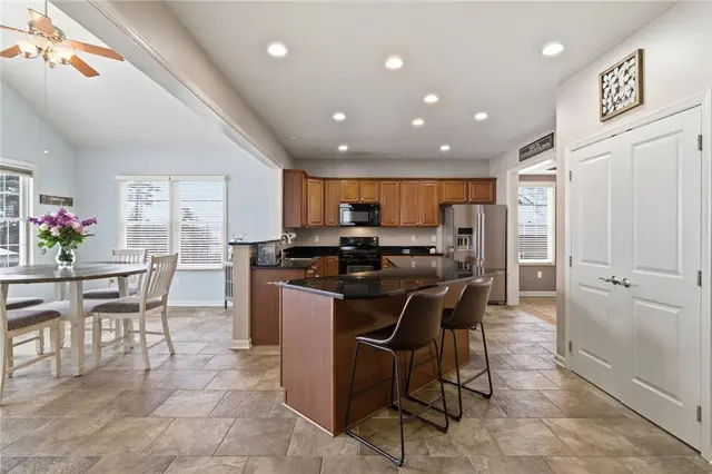 309 Dirkshire Ct gallery image 11
