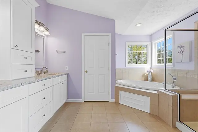 309 Londonberry Ct gallery image 12