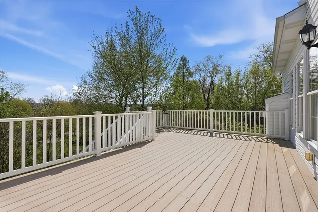 309 Londonberry Ct gallery image 13