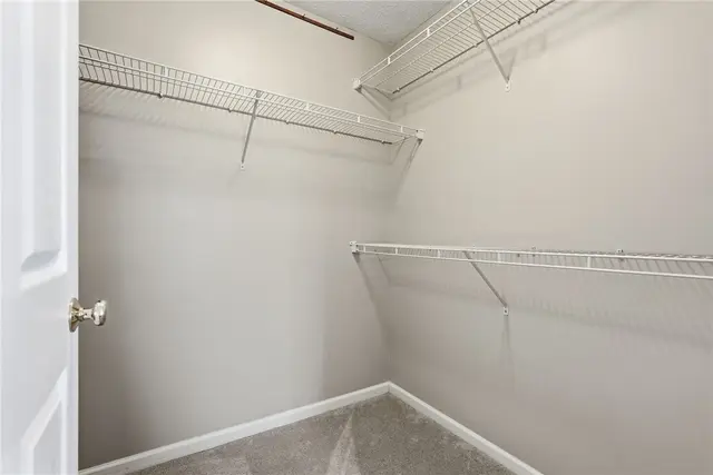309 Londonberry Ct gallery image 17