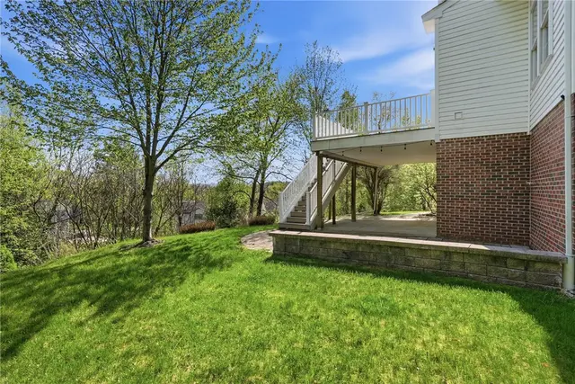 309 Londonberry Ct gallery image 19