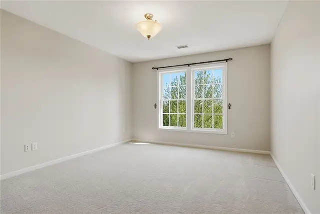 309 Londonberry Ct gallery image 24