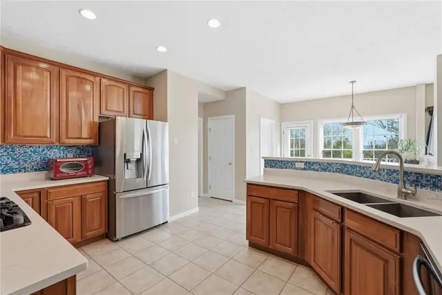 309 Londonberry Ct gallery image 27