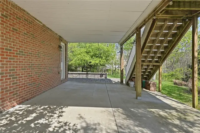 309 Londonberry Ct gallery image 37