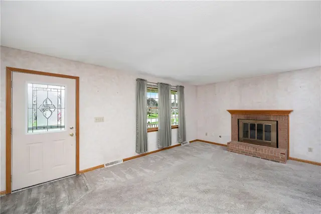 309 Quail Ridge Ct gallery image 3