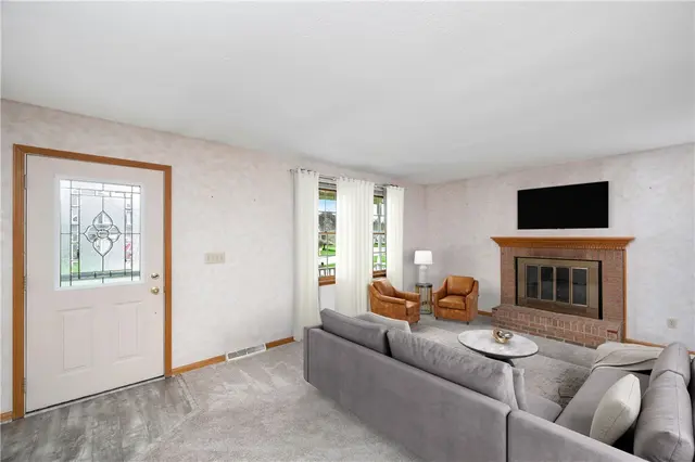 309 Quail Ridge Ct gallery image 4